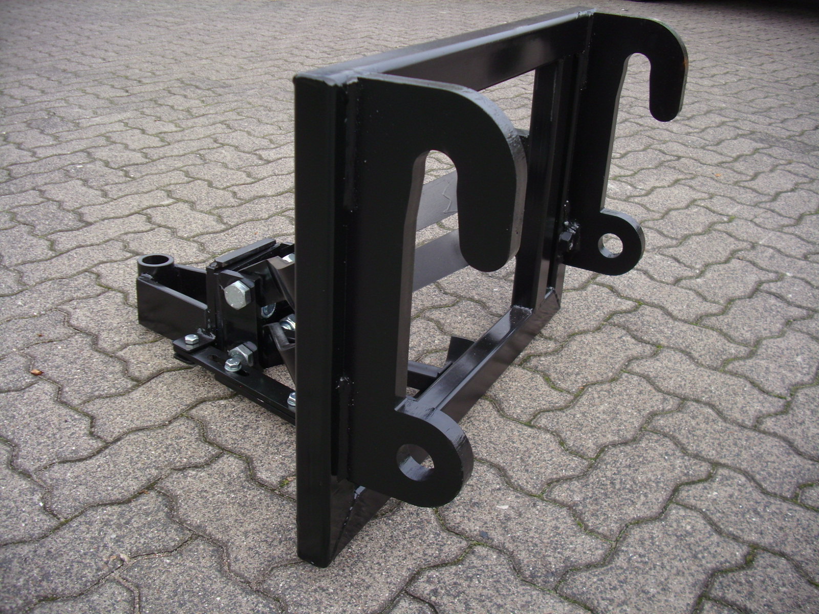 Anbauteil Schäffer, hydraulisch Verriegelt für Kehrmaschine BMB statt Serie