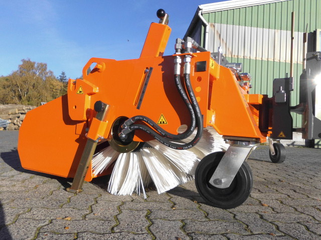 Kehrmaschine Bema 30