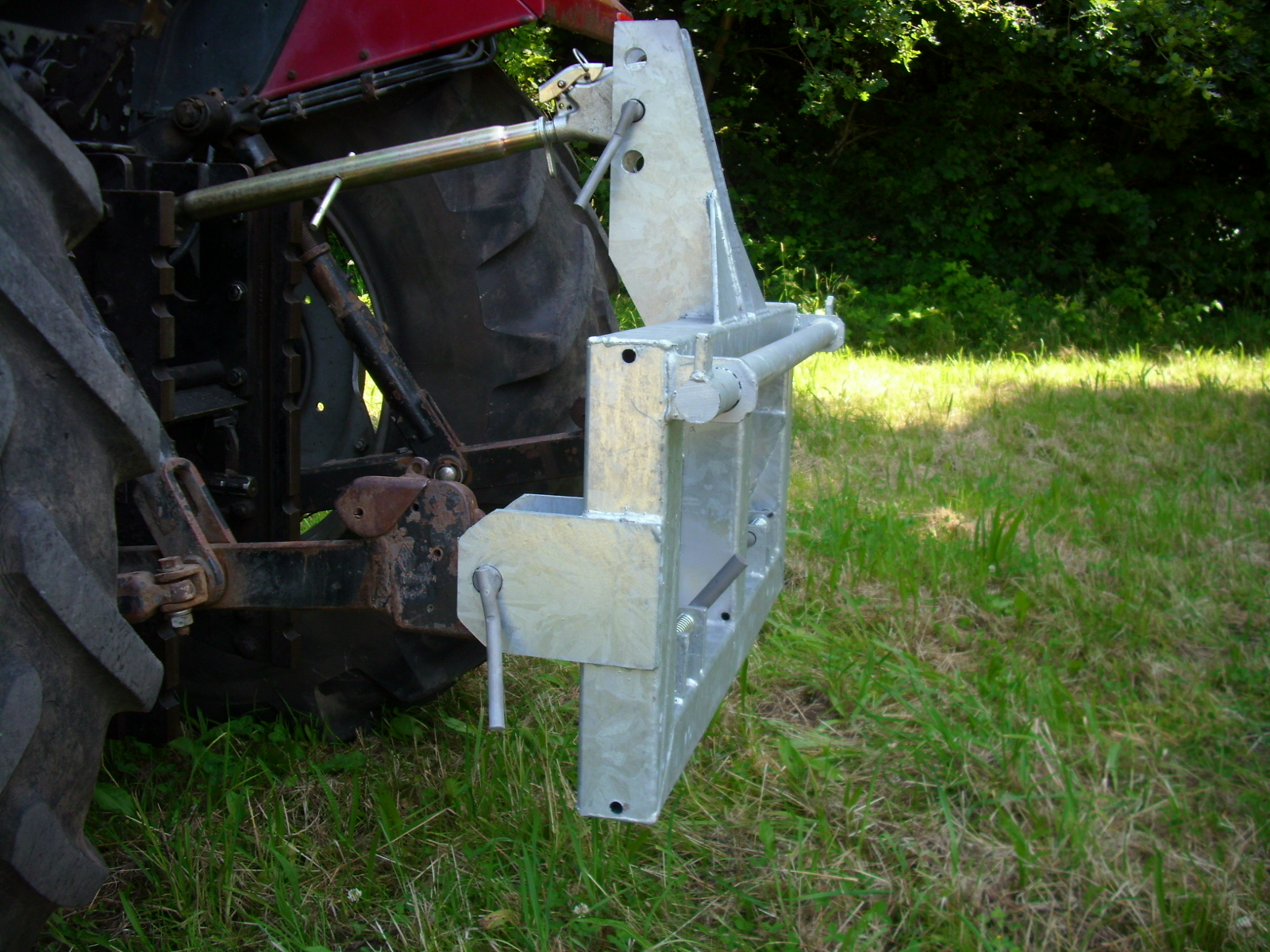 Adapterrahmen Nr. 2 von Dreipunkt auf “Euro” Frontlader BMB
