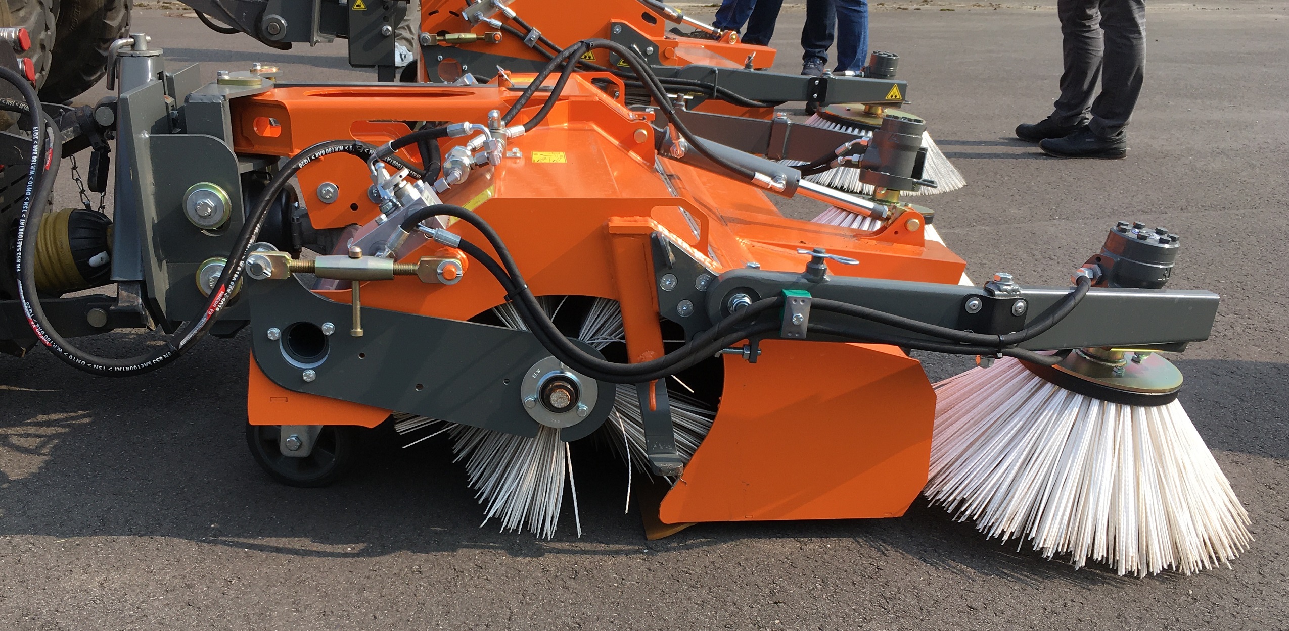 Kehrmaschine Bema Kommunal 450
