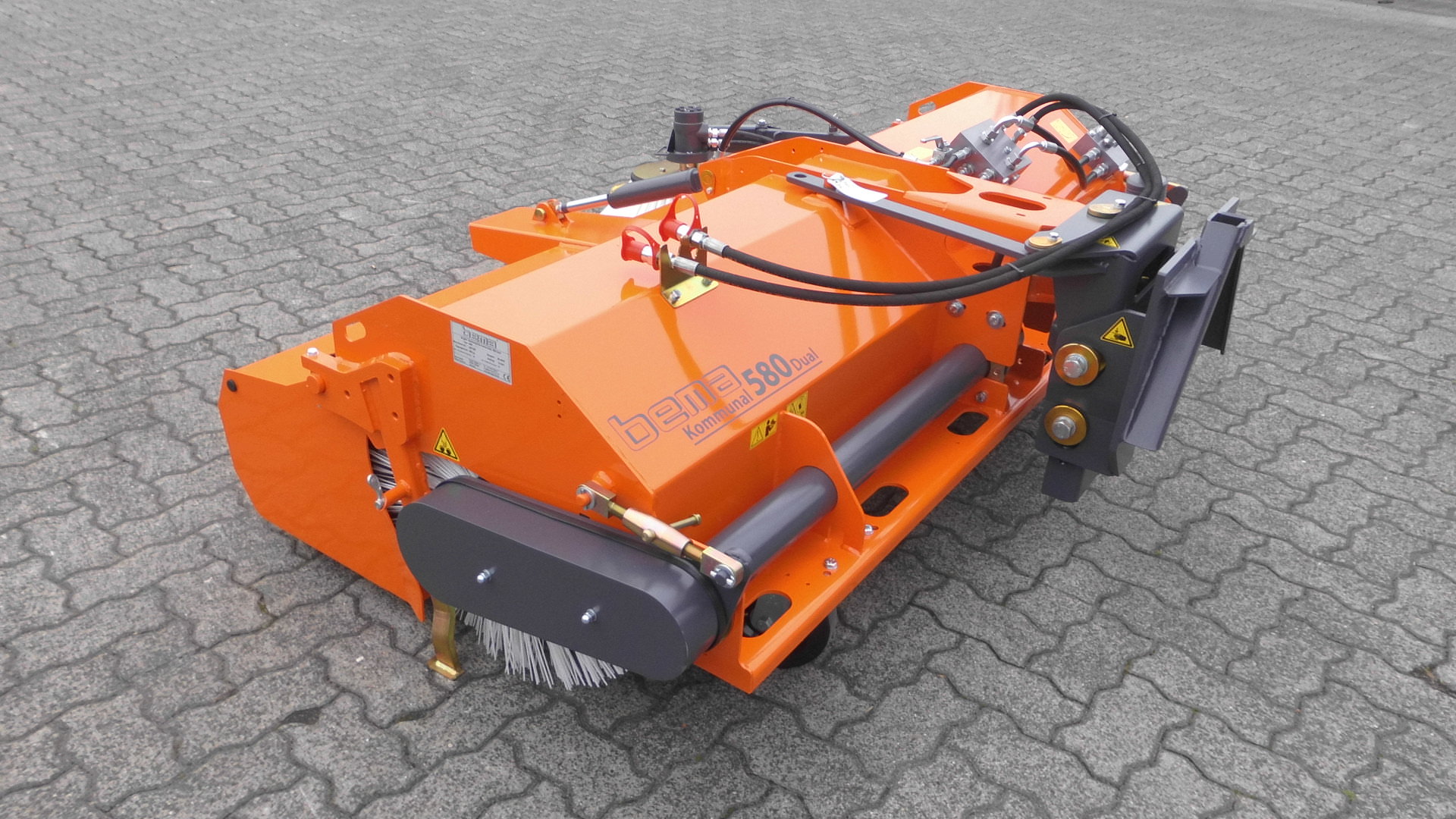 Kehrmaschine Bema Kommunal 580