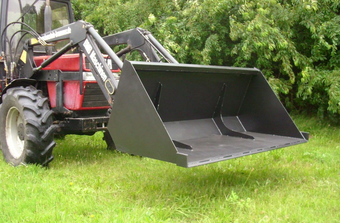 Frontladerschaufel "Universal" BMB